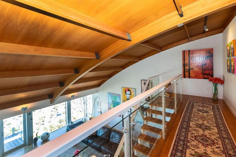 Photo of property in 5 Cecil Wood Way, Richmond Hill, Christchurch, 8081