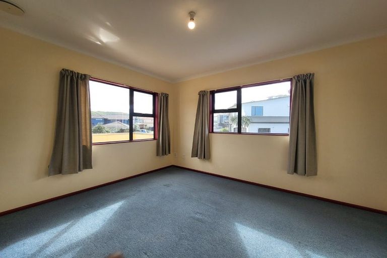 Photo of property in 17 Jordan Street, Island Bay, Wellington, 6023