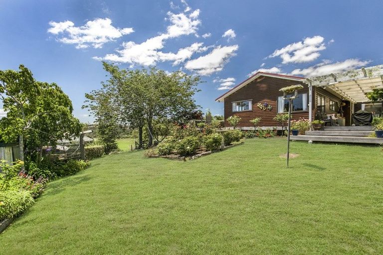 Photo of property in 962 Churchill Road, Pukekawa, Tuakau, 2696