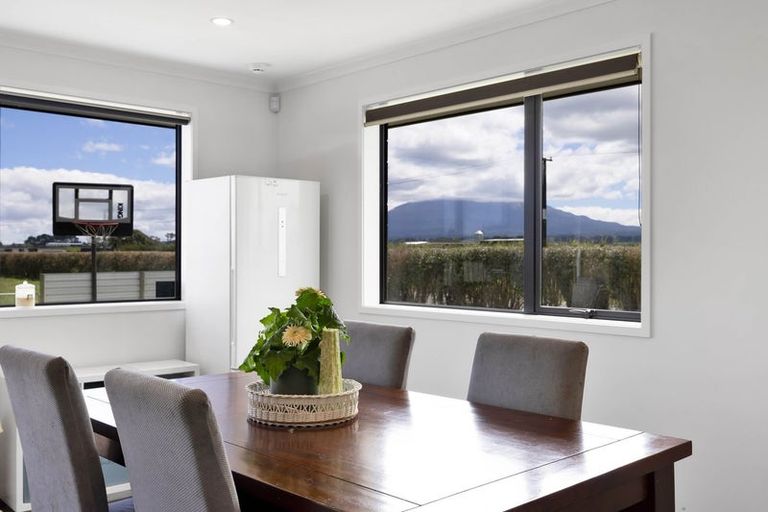 Photo of property in 657 Eltham Road, Mangatoki, Stratford, 4391