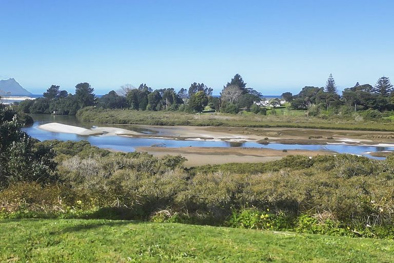 Photo of property in 16c Marsden Point Road, Ruakaka, 0116