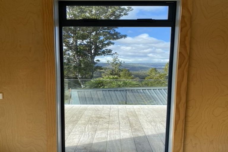 Photo of property in 359 Wairere Road, Waitakere, Henderson, 0782