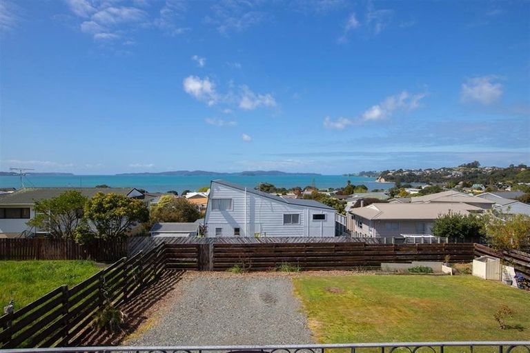 Photo of property in 17 Tara Place, Snells Beach, 0920