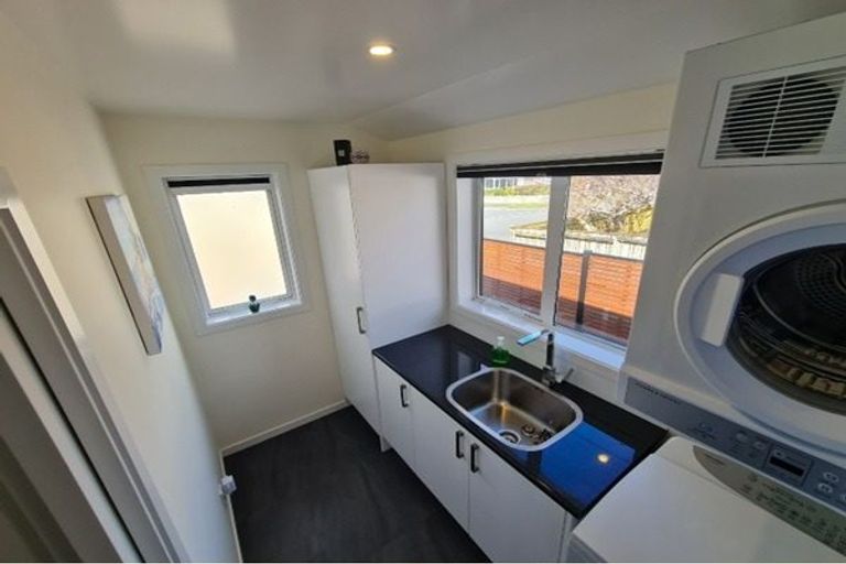 Photo of property in 21 Foster Street, Taita, Lower Hutt, 5011