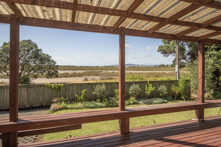 Photo of property in 31 Whangarei Heads Road, Onerahi, Whangarei, 0110