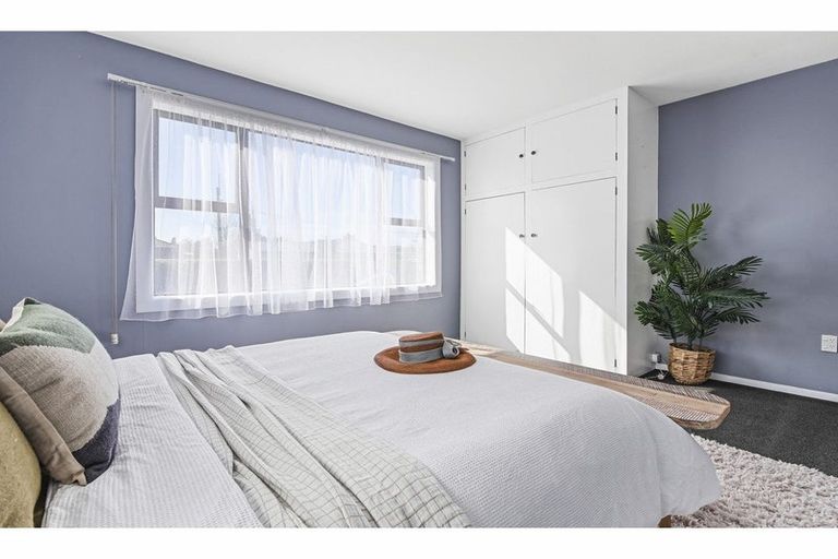 Photo of property in 30 Factory Road, Belfast, Christchurch, 8051