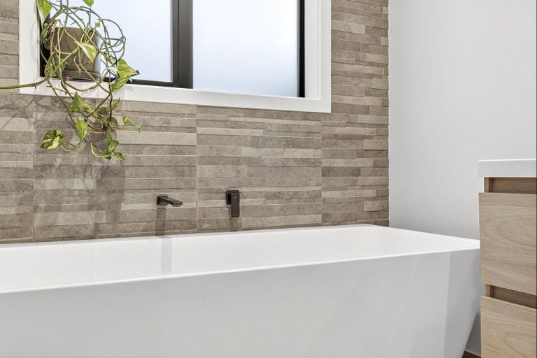 Photo of property in 17 Riverpoint Glade, Flagstaff, Hamilton, 3210