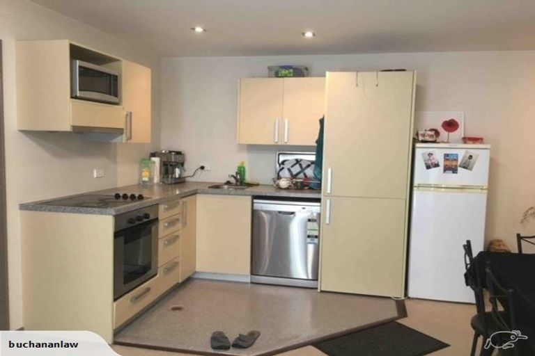 Photo of property in Dual Apartments, 108/142 Vivian Street, Te Aro, Wellington, 6011