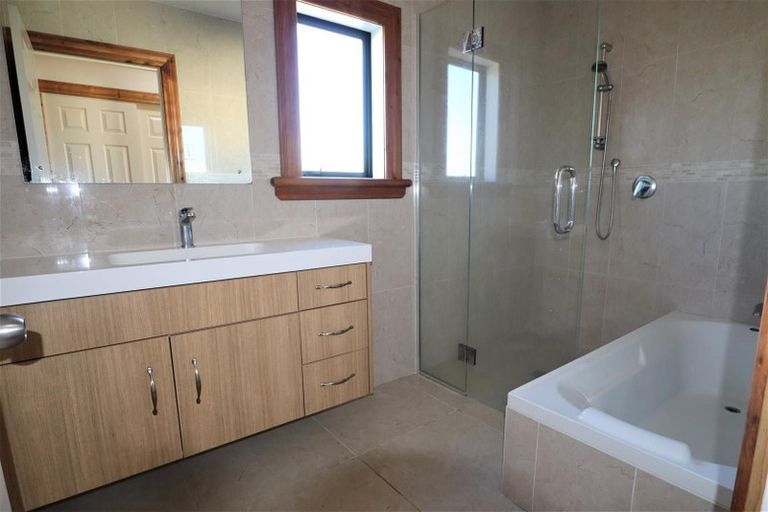 Photo of property in 10 Islington Street, Dargaville, 0310