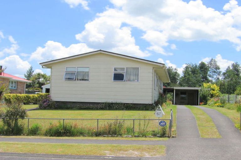 Photo of property in 67 Roslyn Street, Taumarunui, 3920