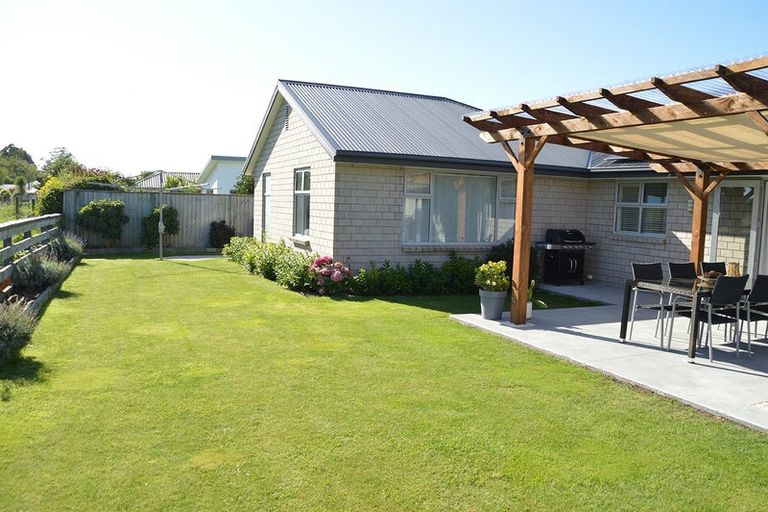 Photo of property in 59 Huntingdon Drive, Rangiora, 7400