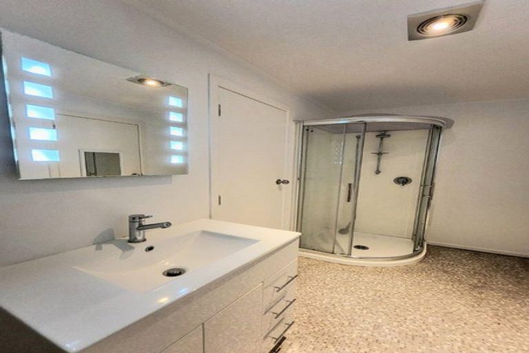 Photo of property in 53c Woodward Road, Mount Albert, Auckland, 1025