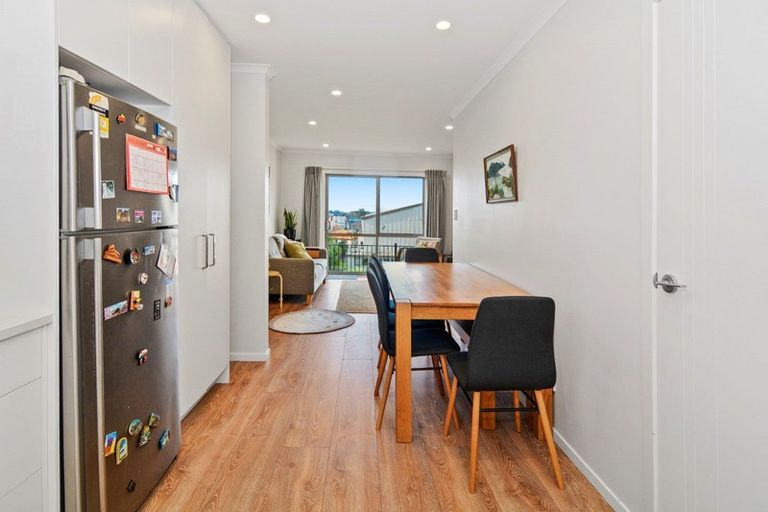 Photo of property in 11/19 Ruakiwi Road, Hamilton Lake, Hamilton, 3204