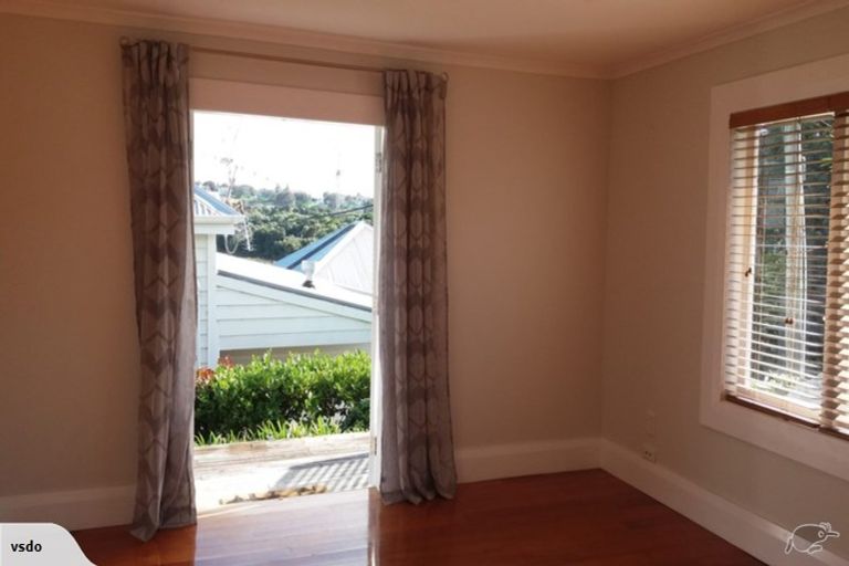 Photo of property in 9 Bulwer Street, Devonport, Auckland, 0624