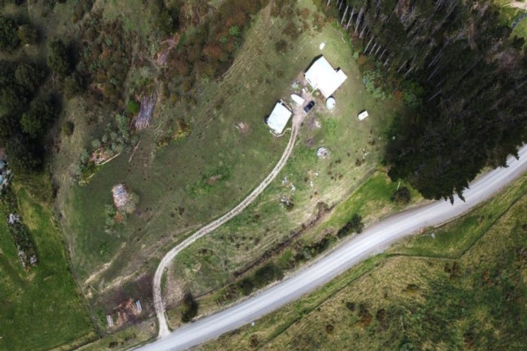 Photo of property in 623 Bickerstaffe Road, Maungaturoto, 0587