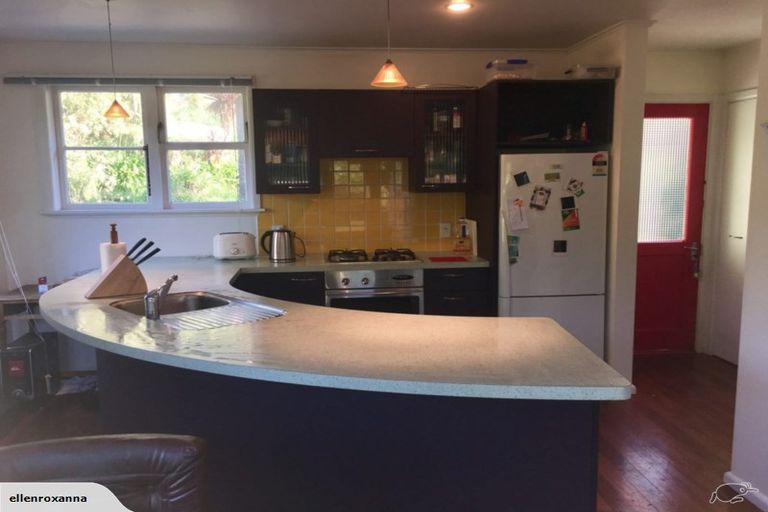 Photo of property in 82 Martindales Road, Heathcote Valley, Christchurch, 8022