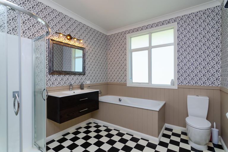 Photo of property in 75 Frederick Street, Carterton, 5713