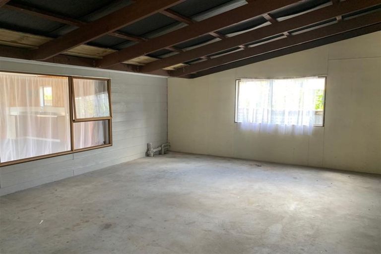 Photo of property in 8 Kauri Crescent, Snells Beach, 0920