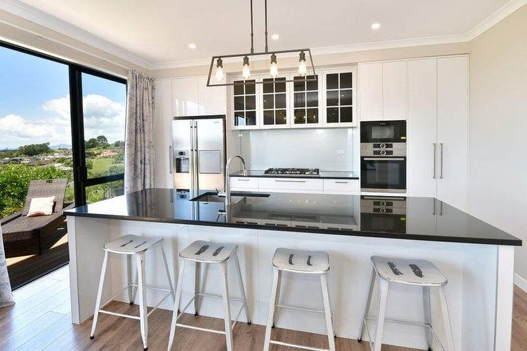 Photo of property in 1191 Whangaparaoa Road, Gulf Harbour, Whangaparaoa, 0930