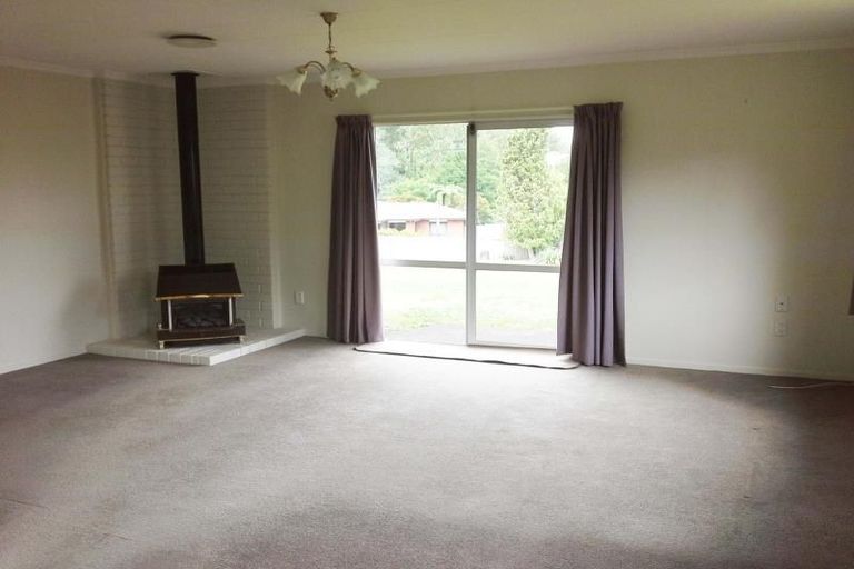 Photo of property in 27 Thames Street, Welbourn, New Plymouth, 4310