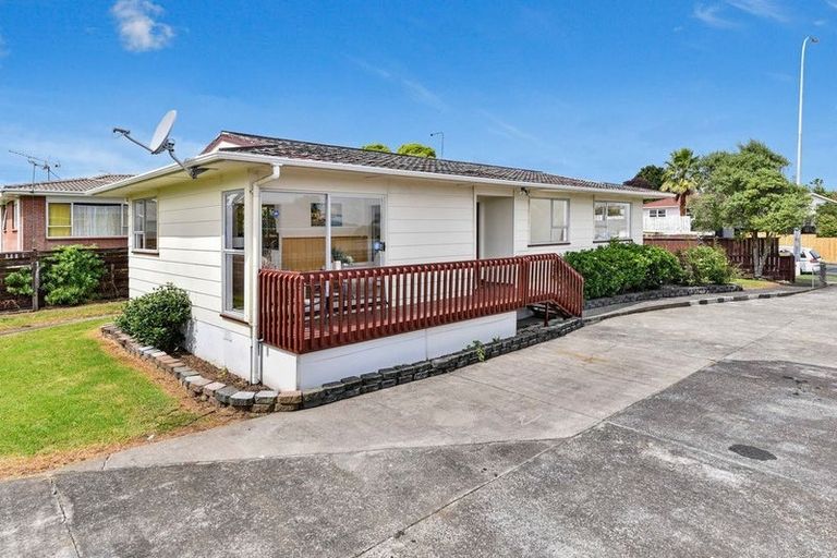 Photo of property in 105 Mahia Road, Wattle Downs, Auckland, 2103