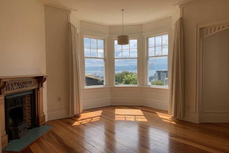 Photo of property in 21 Salamanca Road, Kelburn, Wellington, 6012