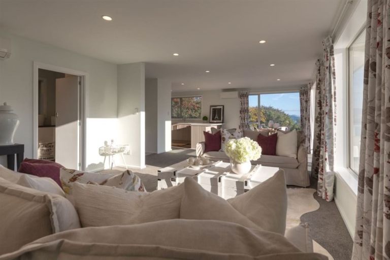 Photo of property in 1 Foster Terrace, Lyttelton, 8082