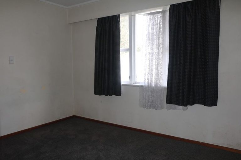 Photo of property in 2 Joseph Grove, Elderslea, Upper Hutt, 5018