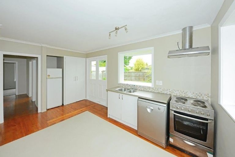 Photo of property in 42 Richards Avenue, Papanui, Christchurch, 8053