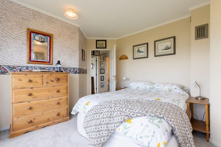 Photo of property in 73 Manly Street, Paraparaumu Beach, Paraparaumu, 5032