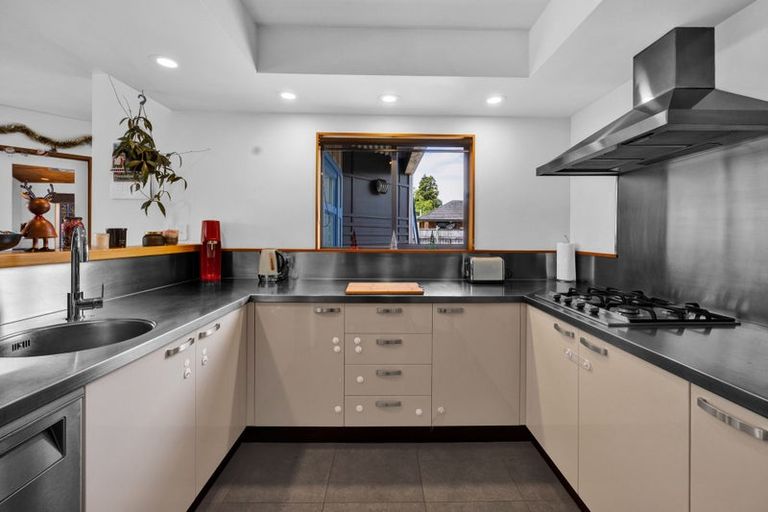 Photo of property in 178 Rata Street, Inglewood, 4330