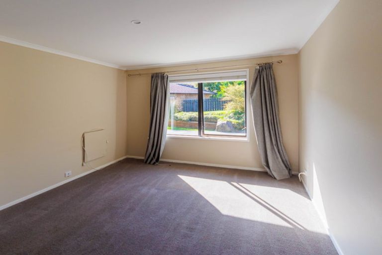 Photo of property in 5 Valley Fields Place, Pukekohe, 2120