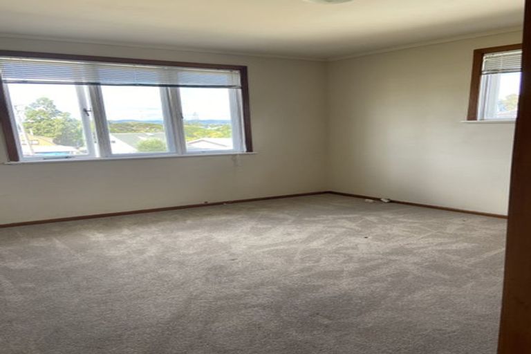 Photo of property in 14 Wharf Road, Te Atatu Peninsula, Auckland, 0610