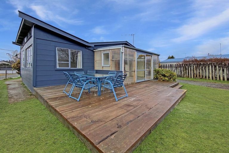 Photo of property in 1 Macaulay Place, Twizel, 7901