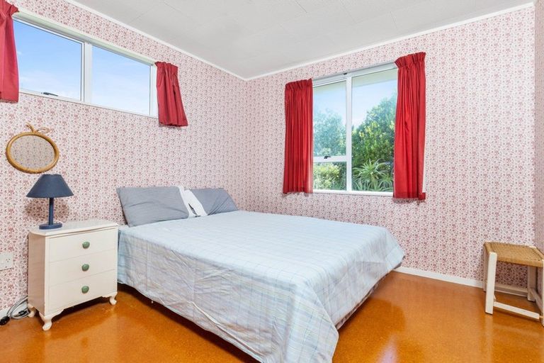 Photo of property in 57 Blue Pacific Parade, Riversdale Beach, Masterton, 5872