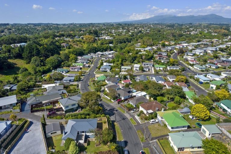 Photo of property in 5 Pembroke Street, Westown, New Plymouth, 4310