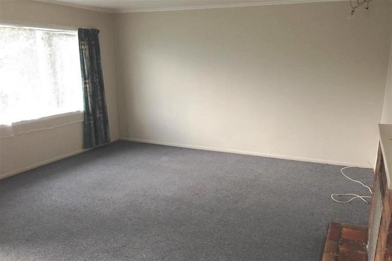 Photo of property in 2/12 Elizabeth Street, Papakura, 2110