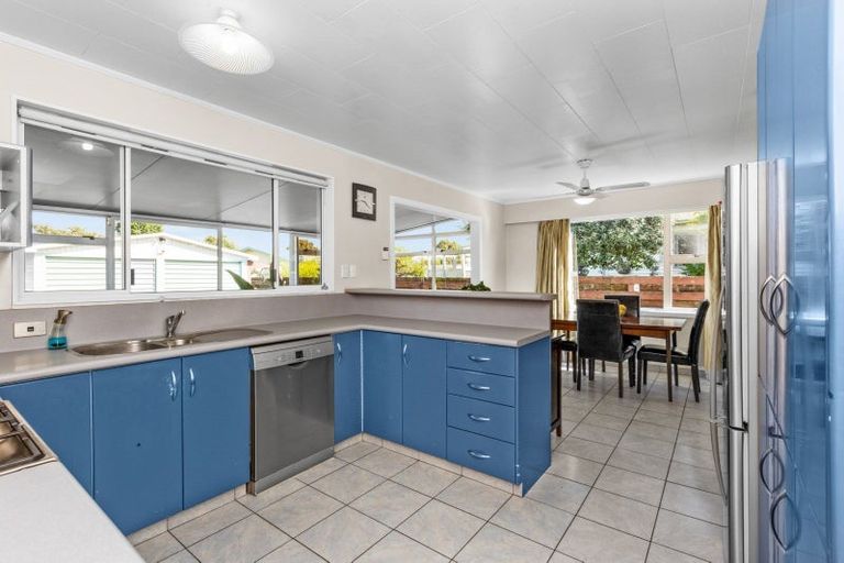 Photo of property in 35 Murphy Road, Taradale, Napier, 4112