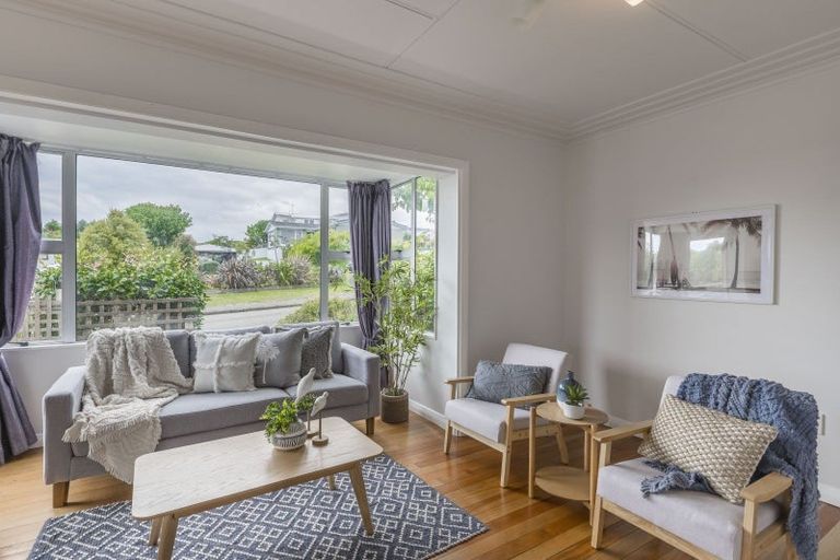 Photo of property in 1 Huia Road, Raumati Beach, Paraparaumu, 5032