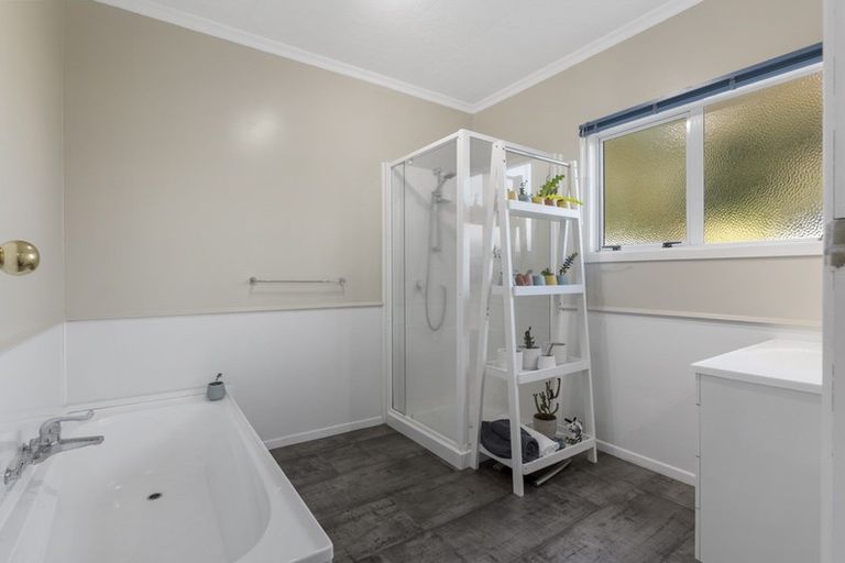 Photo of property in 453 Broadway, Stratford, 4332