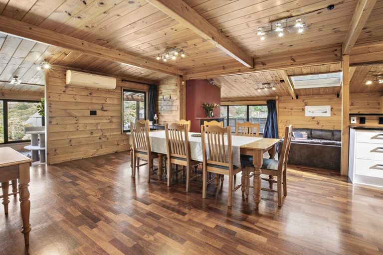 Photo of property in 56 David Crescent, Karori, Wellington, 6012