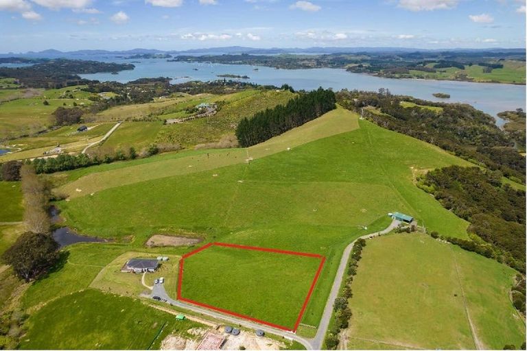 Photo of property in 4 Waitete Heights Lane, Kerikeri, 0294