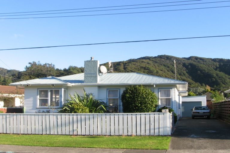 Photo of property in 29 Karamu Crescent, Wainuiomata, Lower Hutt, 5014