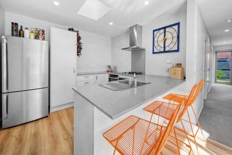 Photo of property in 34 Dignity Street, Papakura, 2110