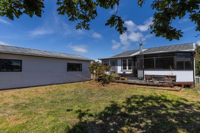 Photo of property in 74 Koputara Road, Himatangi Beach, Foxton, 4891