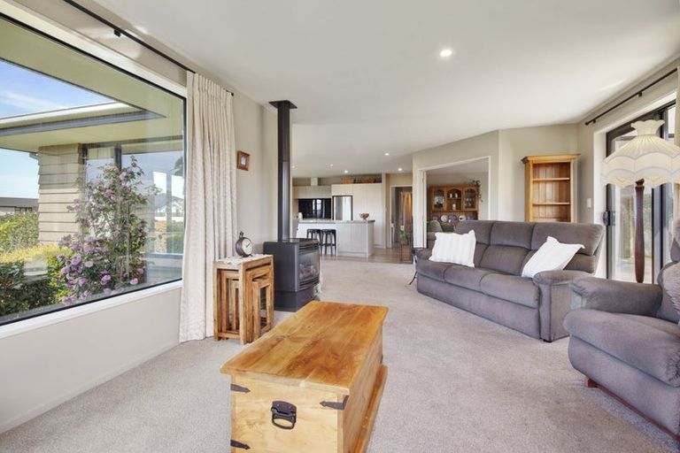 Photo of property in 1 Pimlico Place, Rangiora, 7400