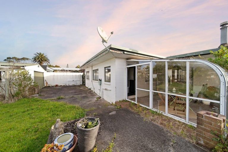 Photo of property in 4 Raewyn Place, Pakuranga, Auckland, 2010