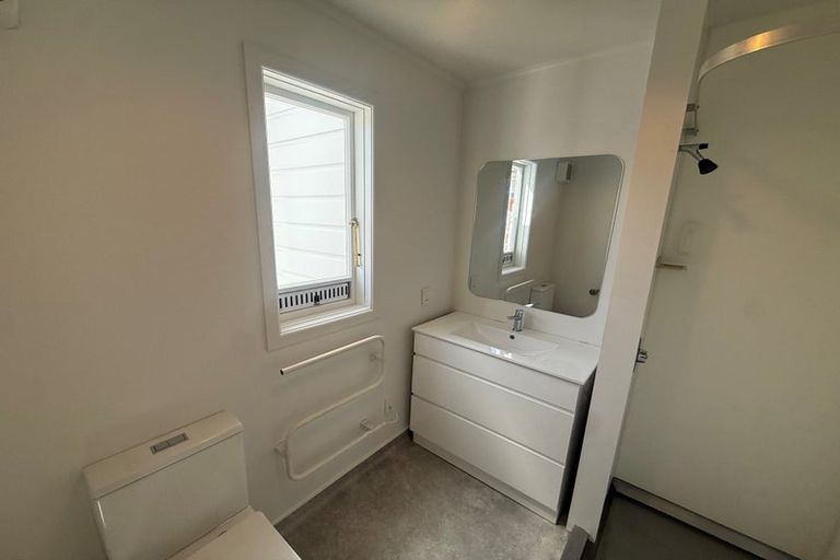 Photo of property in 8 Springfield Terrace, Kelburn, Wellington, 6012