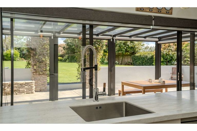 Photo of property in 11 Cochrane Drive, Kerikeri, 0230