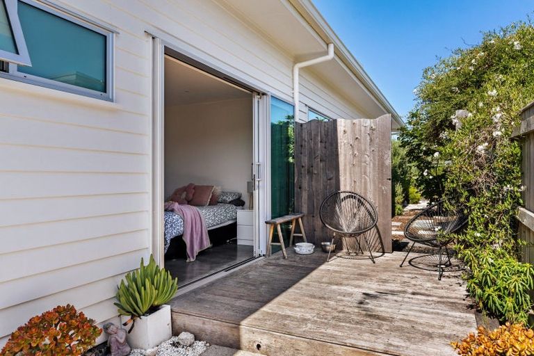 Photo of property in 11 Beach Cove, Wainui, Gisborne, 4010